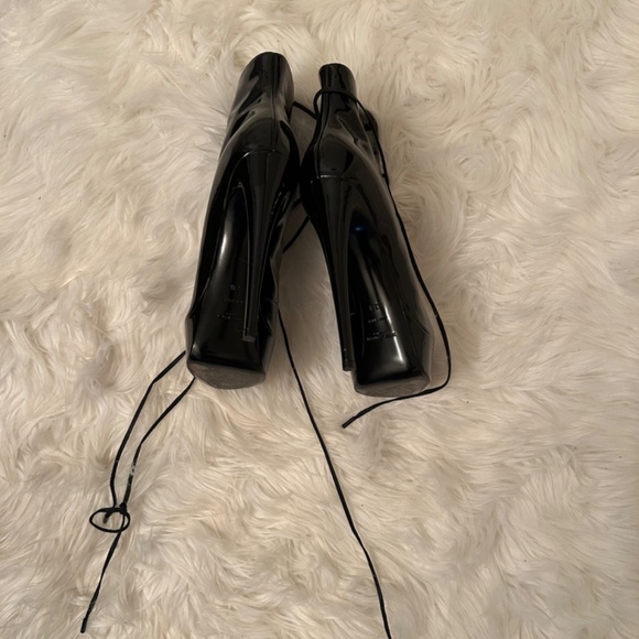 YSL black booties size 38? - Picture 3 of 7